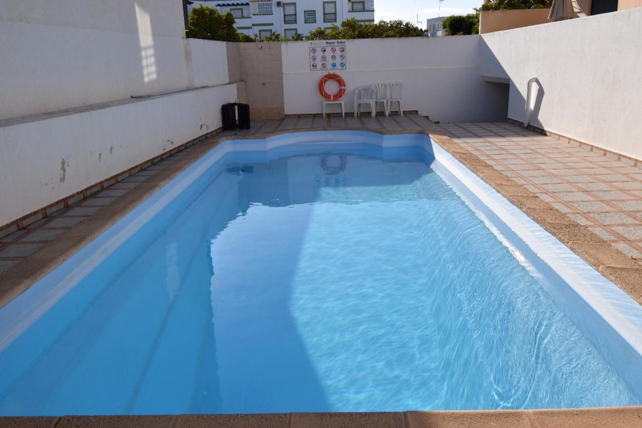 Piscina Apartment Santa Luzia  Buitenkant foto